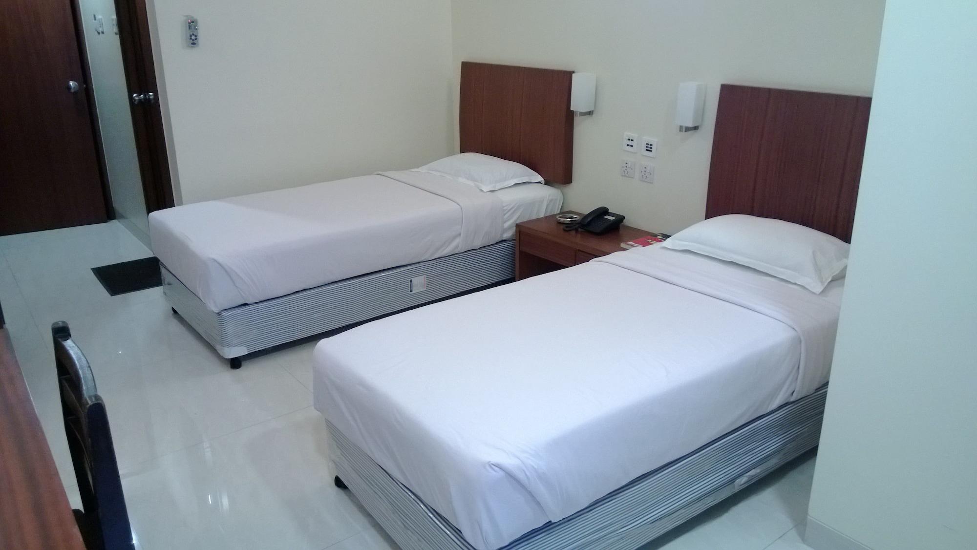 Strand Hotel, Colaba Bombaj Zewnętrze zdjęcie