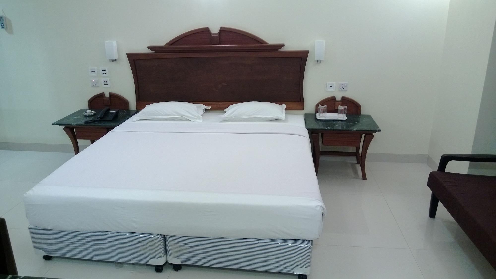 Strand Hotel, Colaba Bombaj Zewnętrze zdjęcie