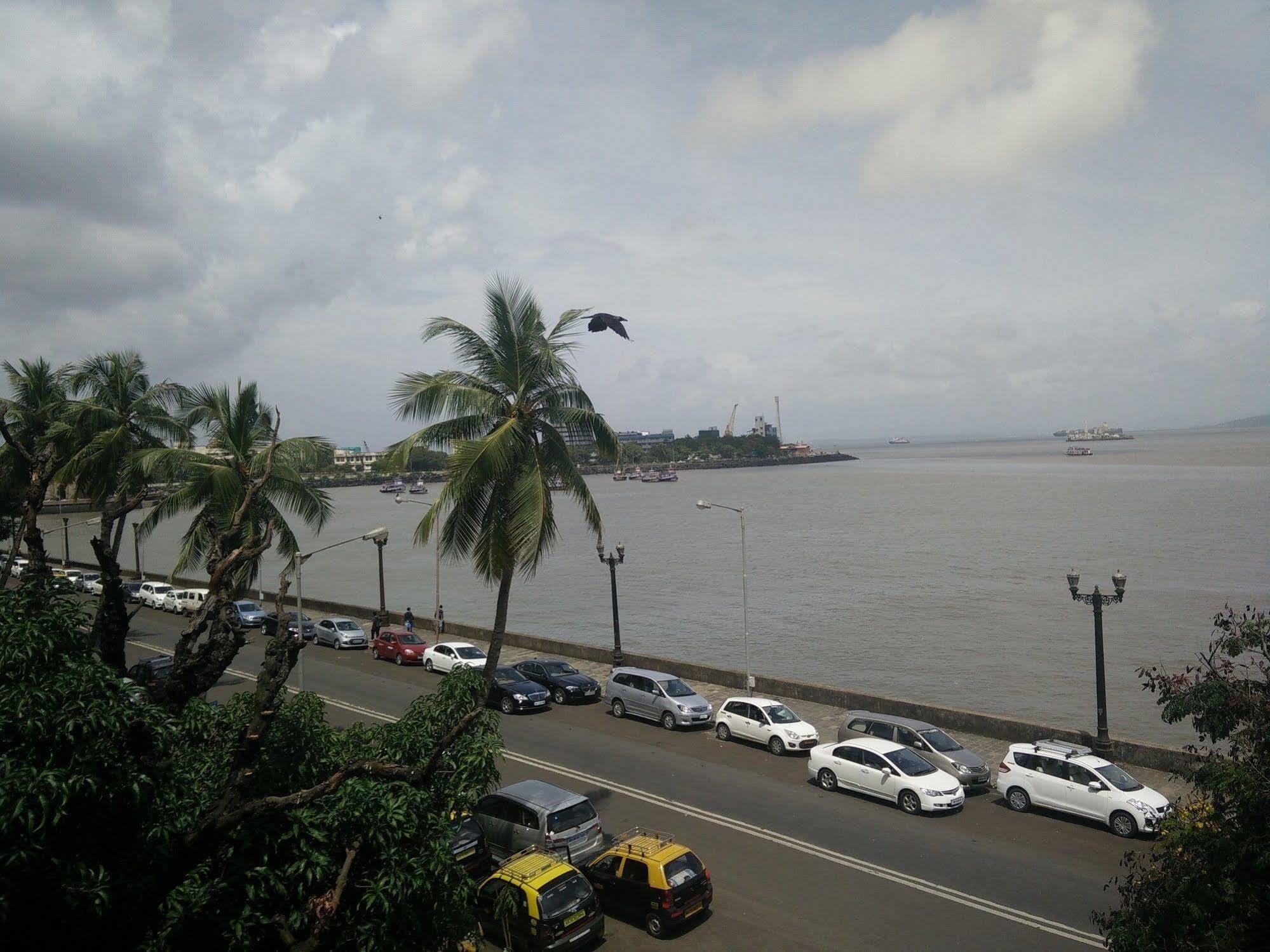 Strand Hotel, Colaba Bombaj Zewnętrze zdjęcie