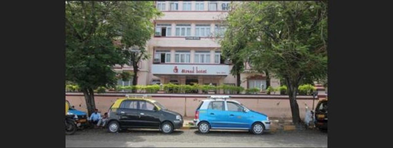 Strand Hotel, Colaba Bombaj Zewnętrze zdjęcie